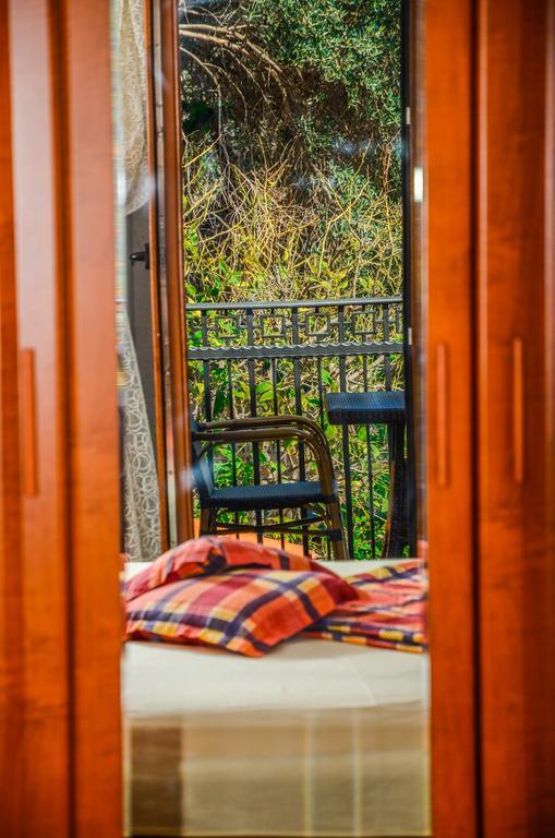 Guest House Alea Улцинь Экстерьер фото