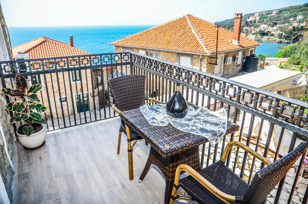 Guest House Alea Улцинь Экстерьер фото