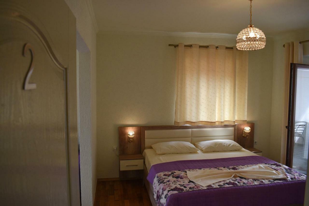 Guest House Alea Улцинь Экстерьер фото