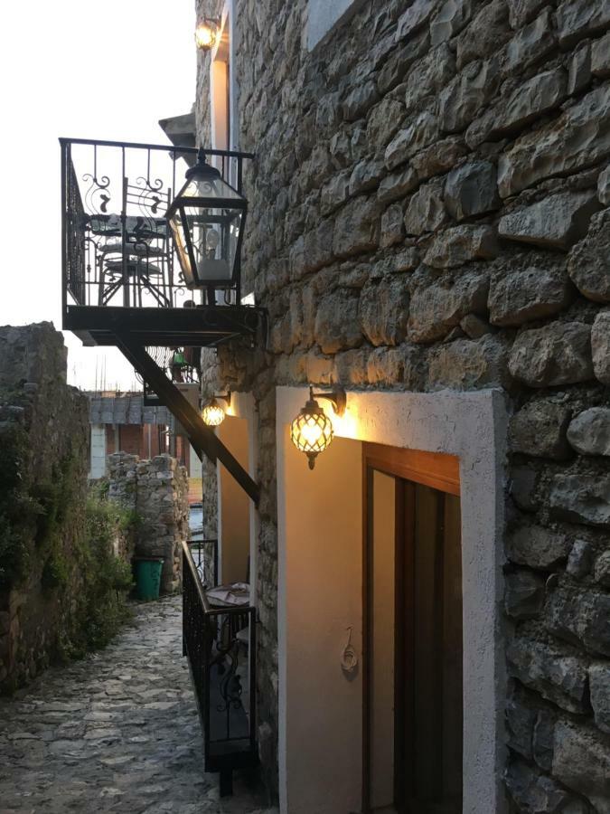 Guest House Alea Улцинь Экстерьер фото